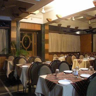 Hotel Sahyadri Alībāg Dış mekan fotoğraf